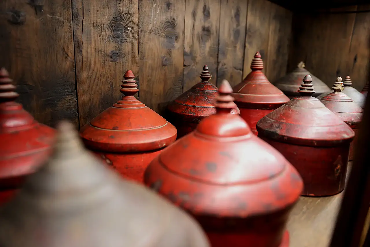 Mesnevi'de adı geçen 12 esans, Konya'da sergileniyor