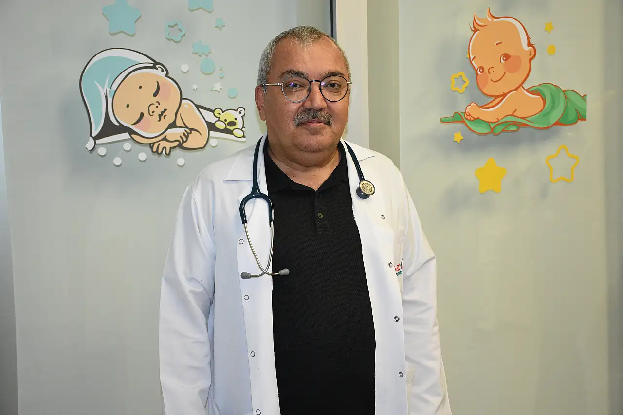 Erken doğan Efnan Ela, sağlıklı büyümesinin sevincini ailesiyle yaşıyor