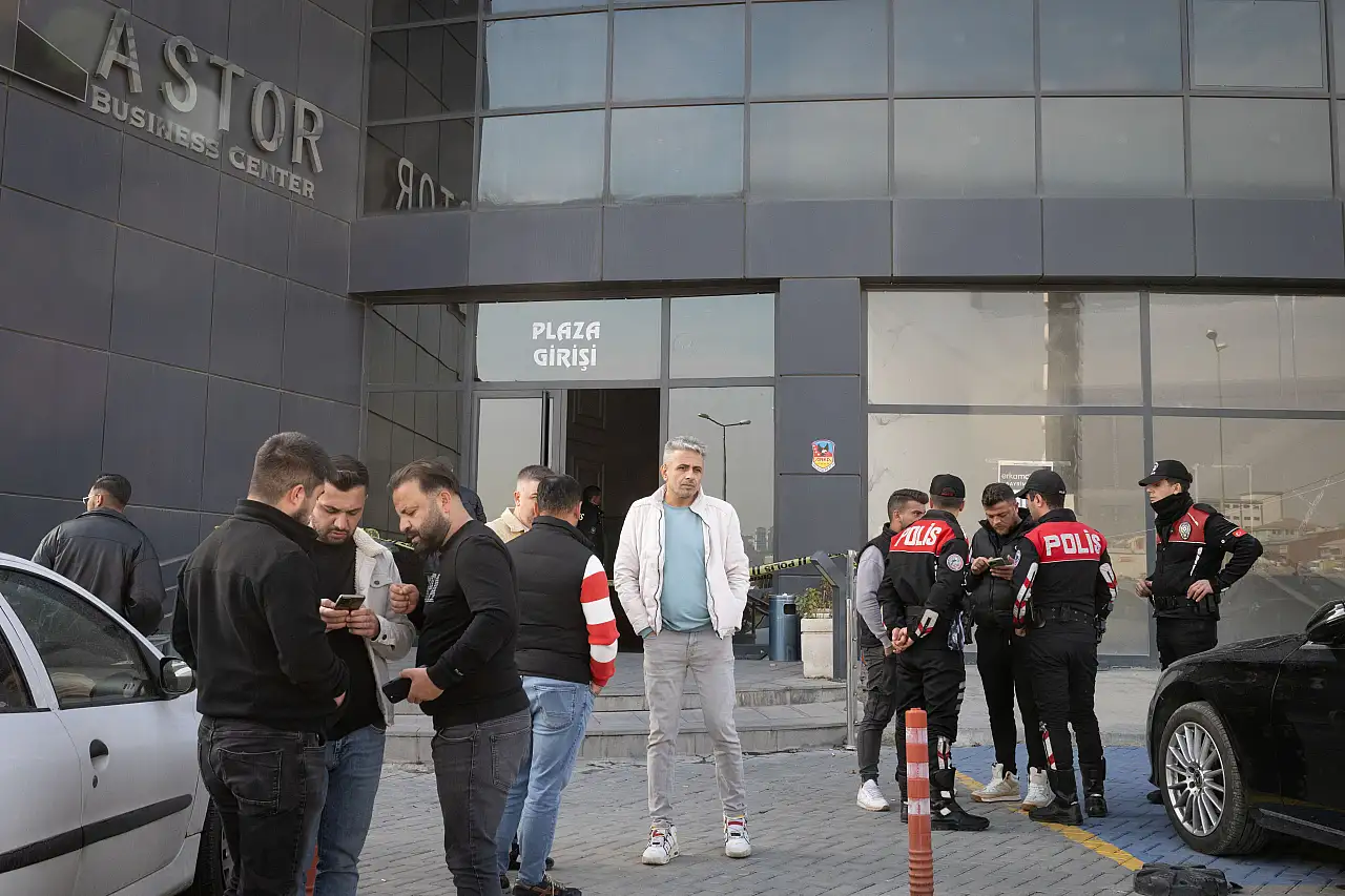 Korkutan silahlı saldırı: 1 kişi öldü, 1 kişi yaralandı