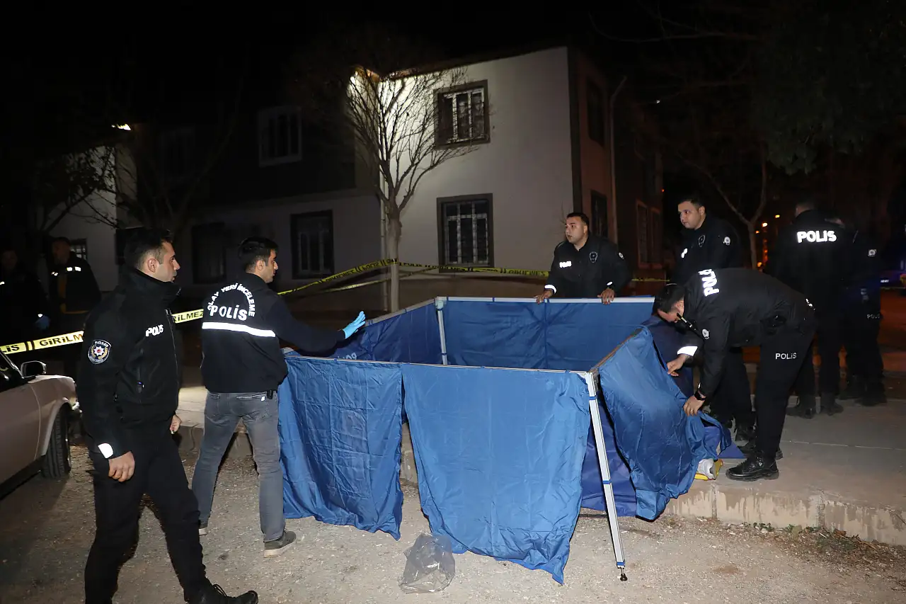 Taziye evinde 2 kişiyi öldürdüğü iddia edilen şüpheli hakkında gelişme!
