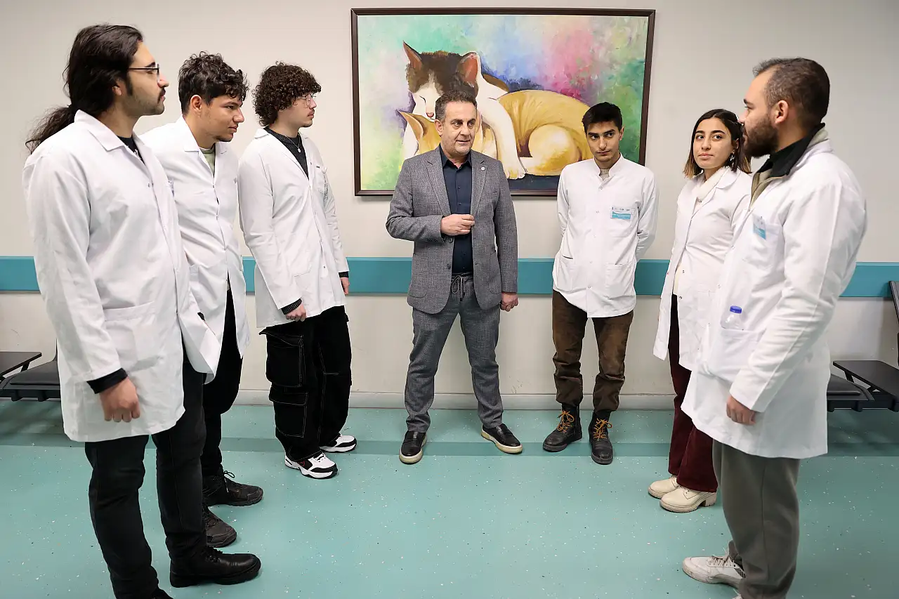 Konya'daki Hayvan hastanesi donanımlı öğrenciler yetişitiriyor