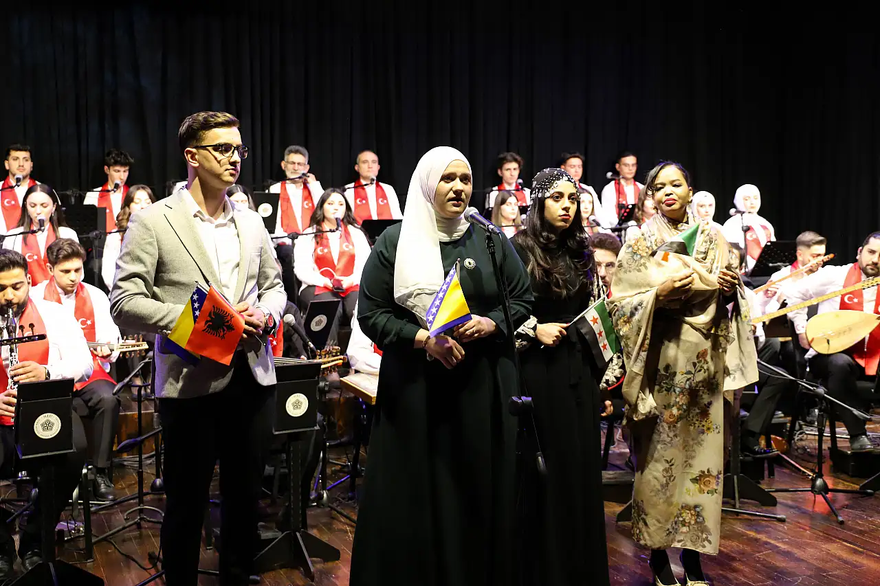 Cihana sığmayanlar büyük konserle anıldı