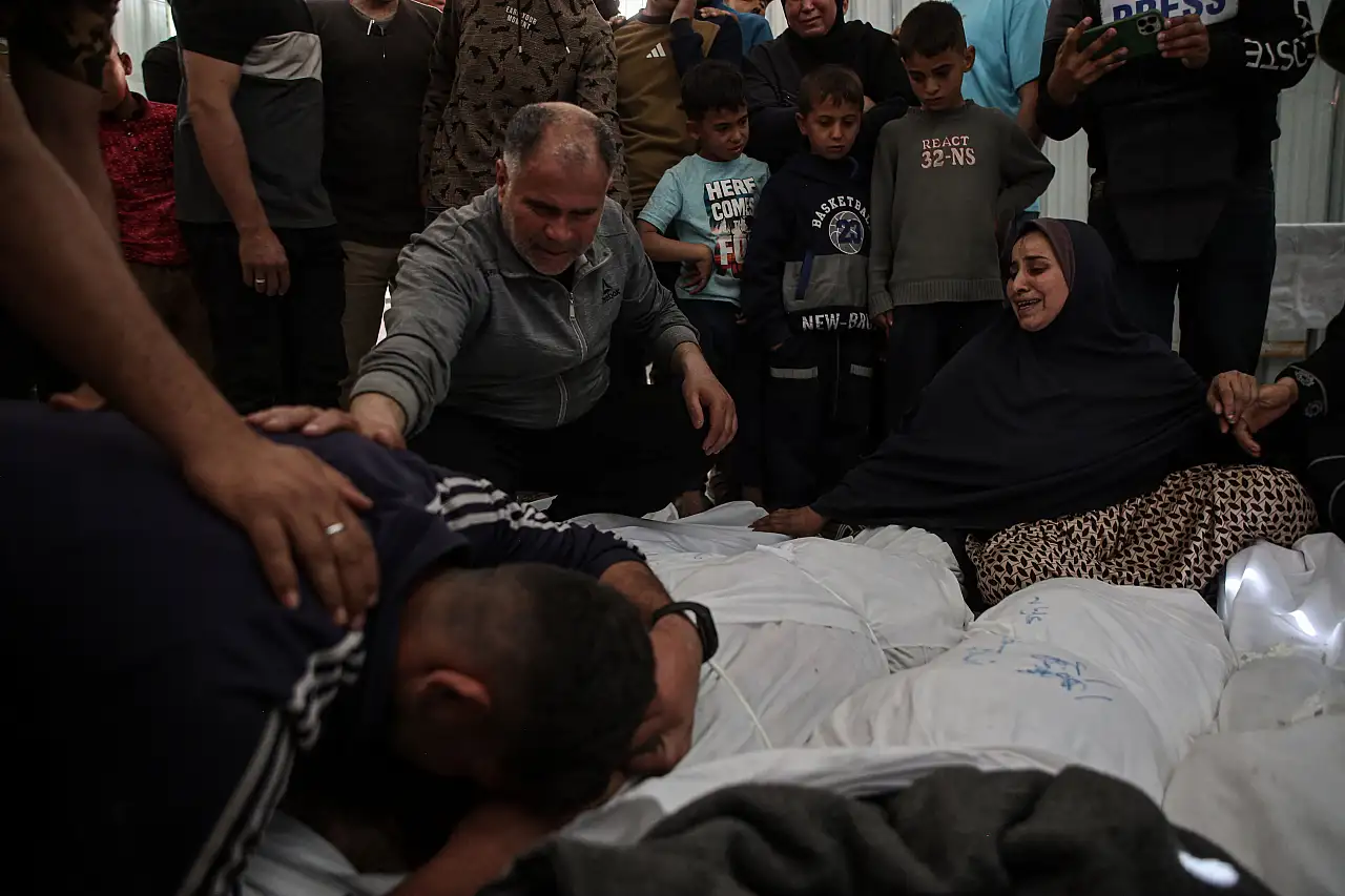 Gazze'ye yönelik saldırılar devam ediyor