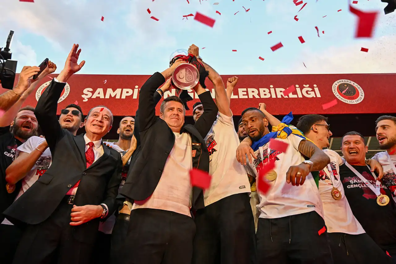 Gençlerbirliği Süper Lig'e coşkuyla döndü