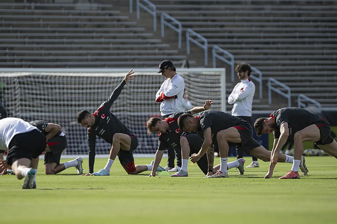 Milliler, Meksika sınavına hazır!