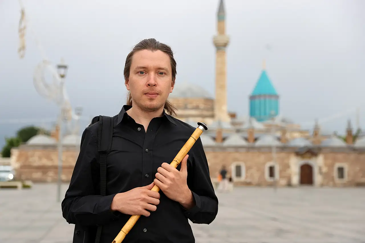 Konya'da Tasavvuf eğitimi alan Rus Müzisyen Neyin büyüsüne kapıldı