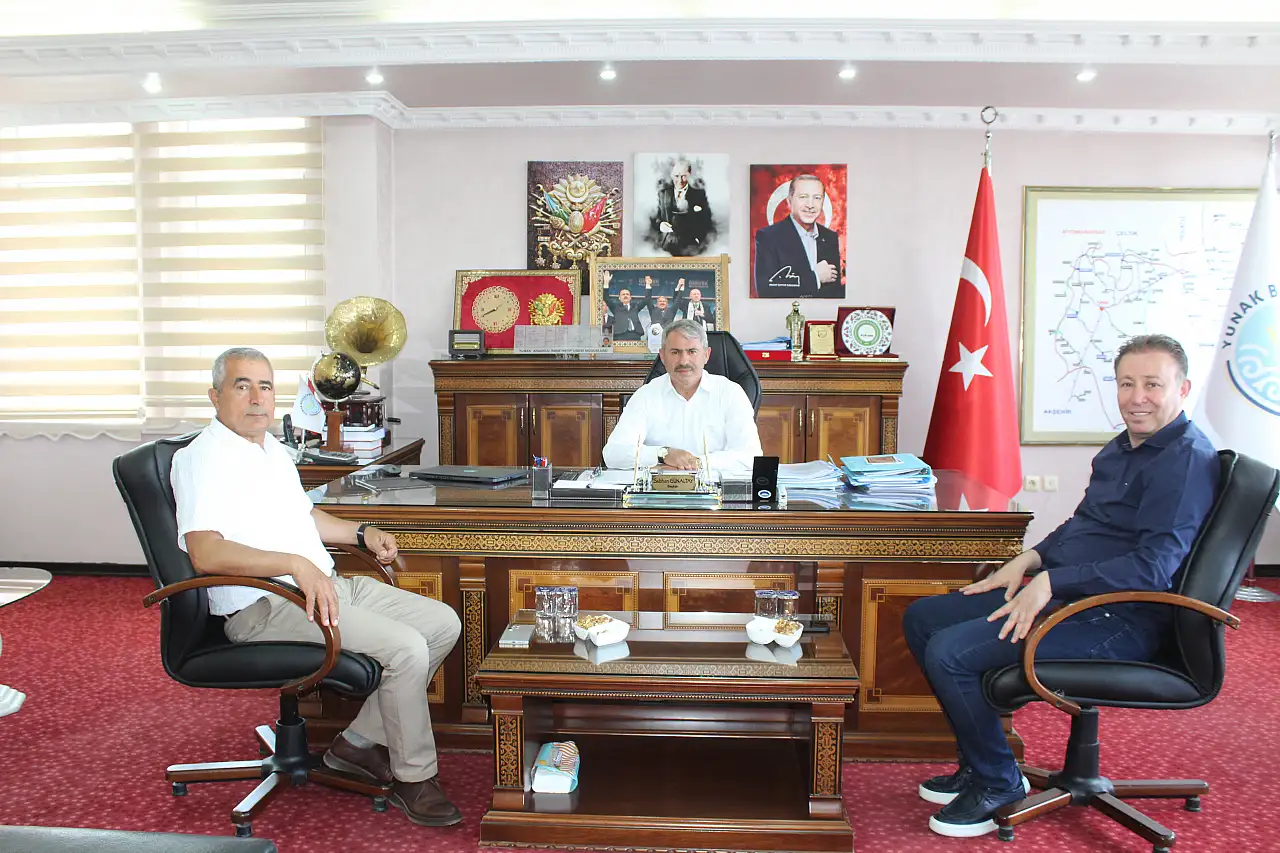 Yunak OSB'de yer tahsisi ve tapu devir töreni gerçekleşti