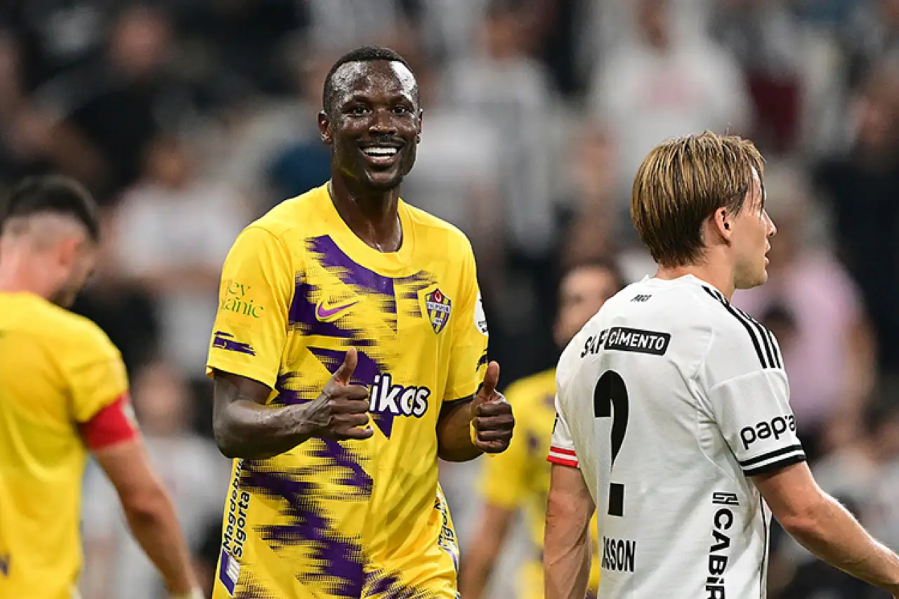 Beşiktaş yeni sezona son dakika golüyle galibiyetle başladı