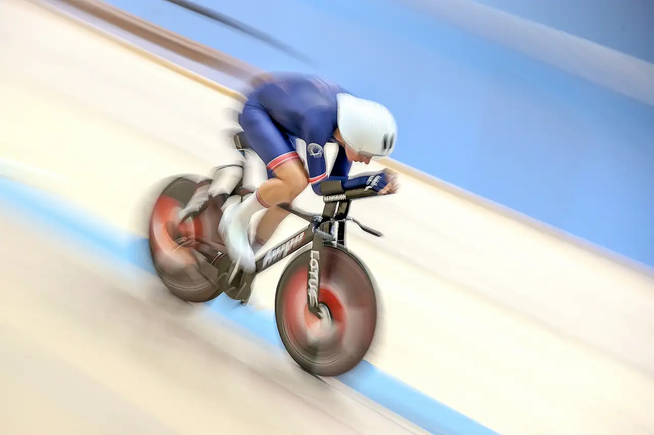 Konya Olimpik Veledromu'nda dünya rekoru heyecanı başladı