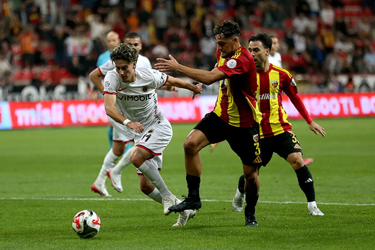 Kayserispor uzatmada kurtuldu, Gençlerbirliği 9 kişiyle direndi!