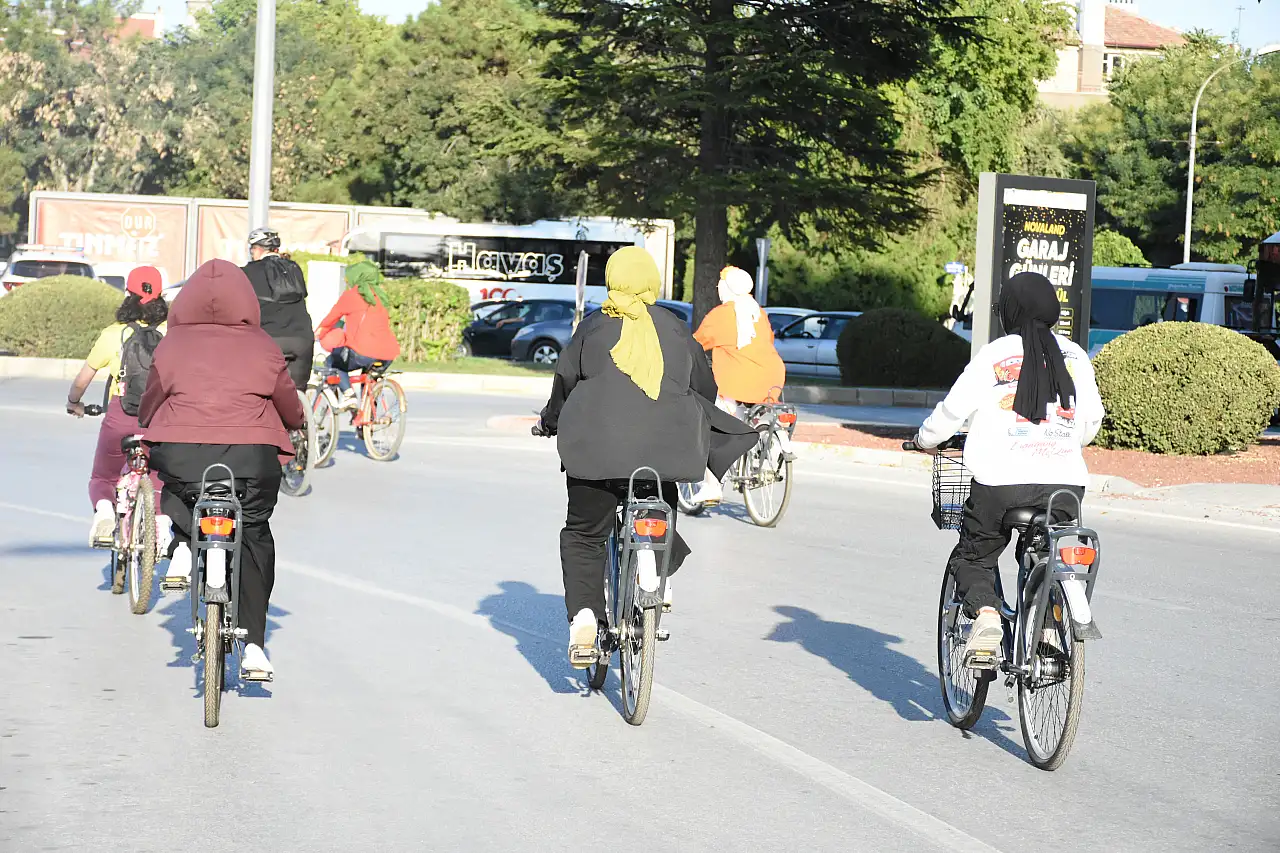 Konya'da kadınlardan anlamlı etkinlik: Büyük beğeni topladı