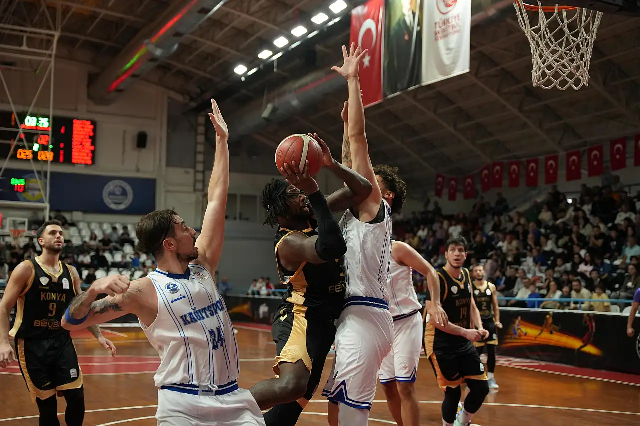 Konya fırtınası durmuyor: Büyükşehir'den 4'te 4!