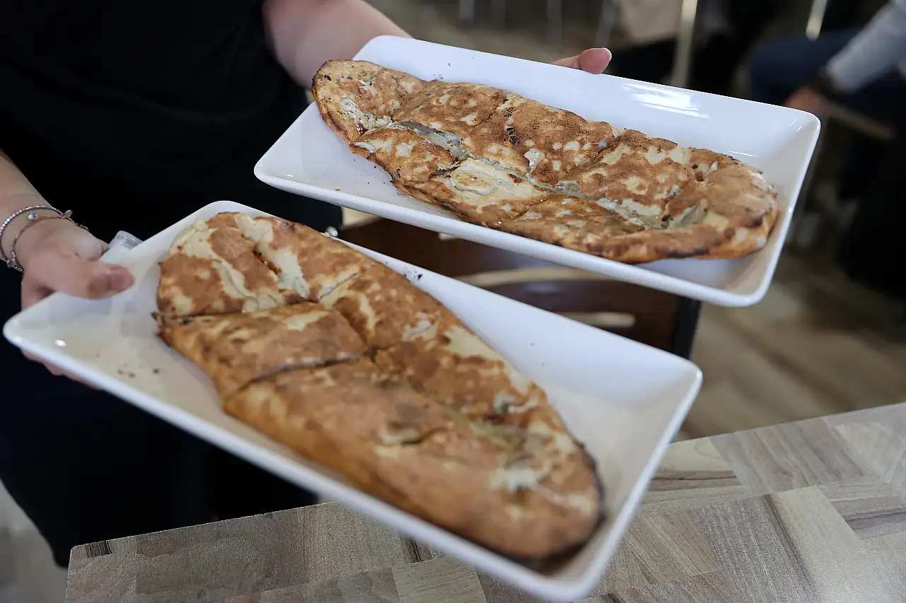 Hedef büyük! Konya suşiye alıştıysa dünya da etliekmeğe alışacak