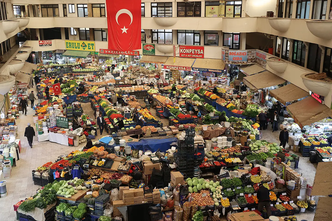 Hedef büyük! Konya suşiye alıştıysa dünya da etliekmeğe alışacak