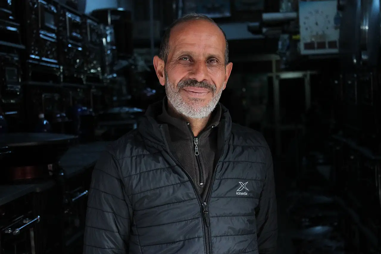 Konya'da havalar soğudu, esnaf uyardı: Sobayı kurarken dikkat!