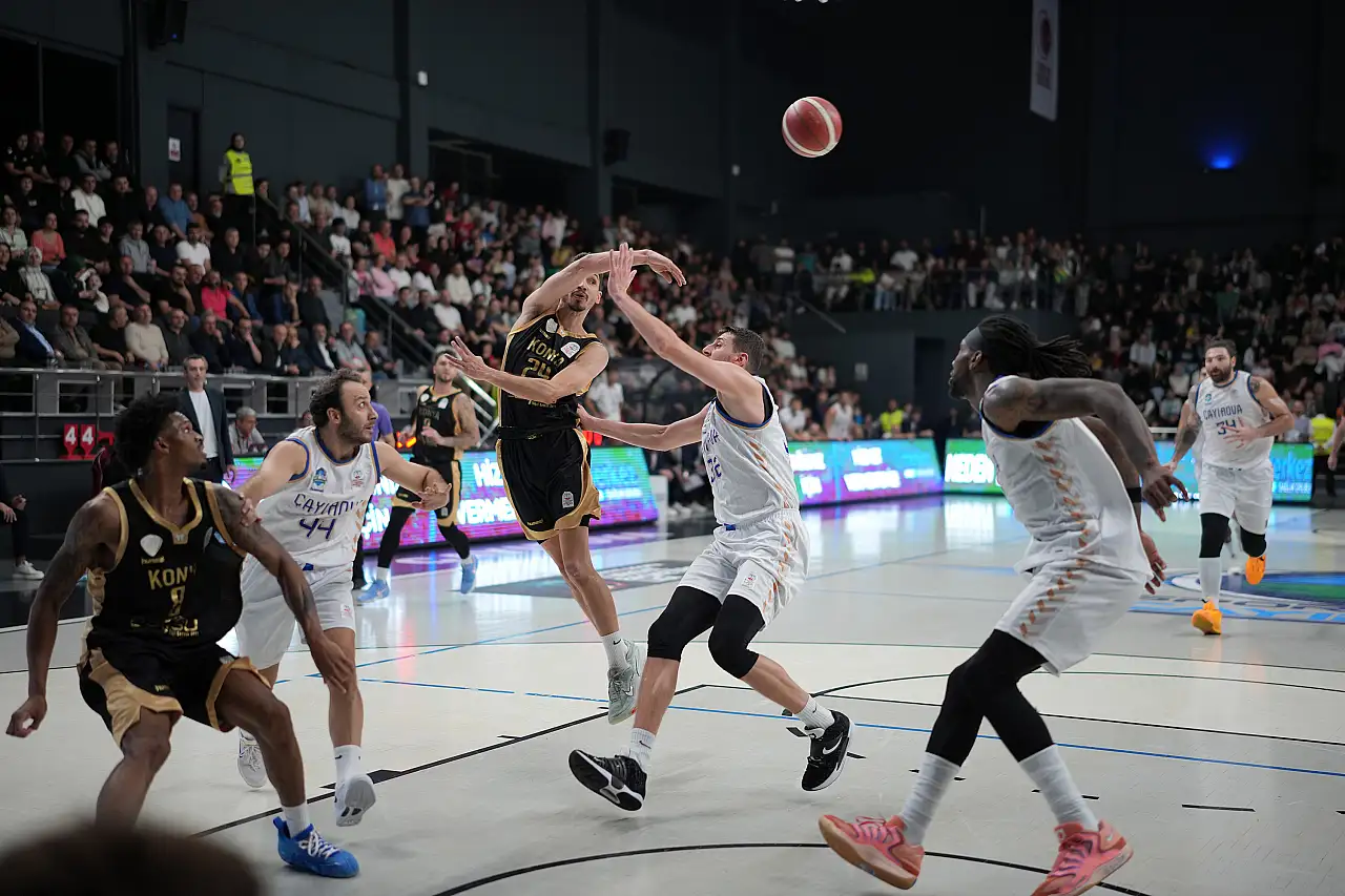 Konya'nın gururu sahada: Büyükşehir Belediyespor deplasmanda fırtına gibi esti!