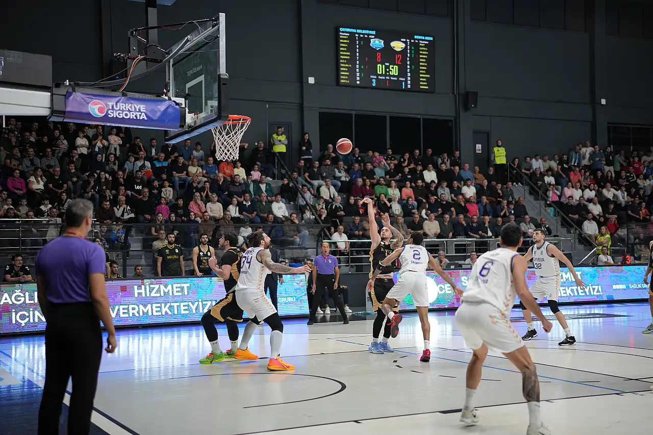 Konya'nın gururu sahada: Büyükşehir Belediyespor deplasmanda fırtına gibi esti!