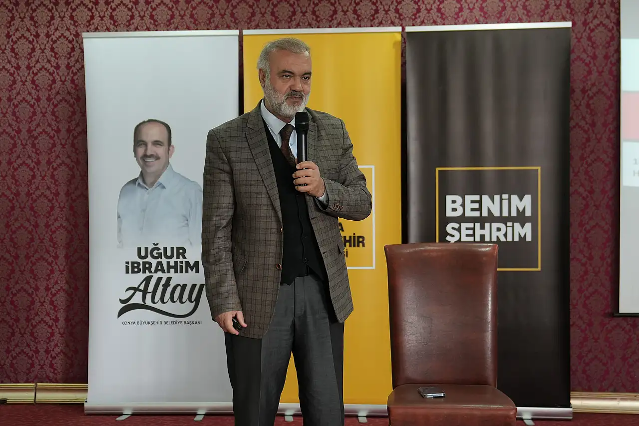 Konya Şehir Konferansları son hız devam ediyor