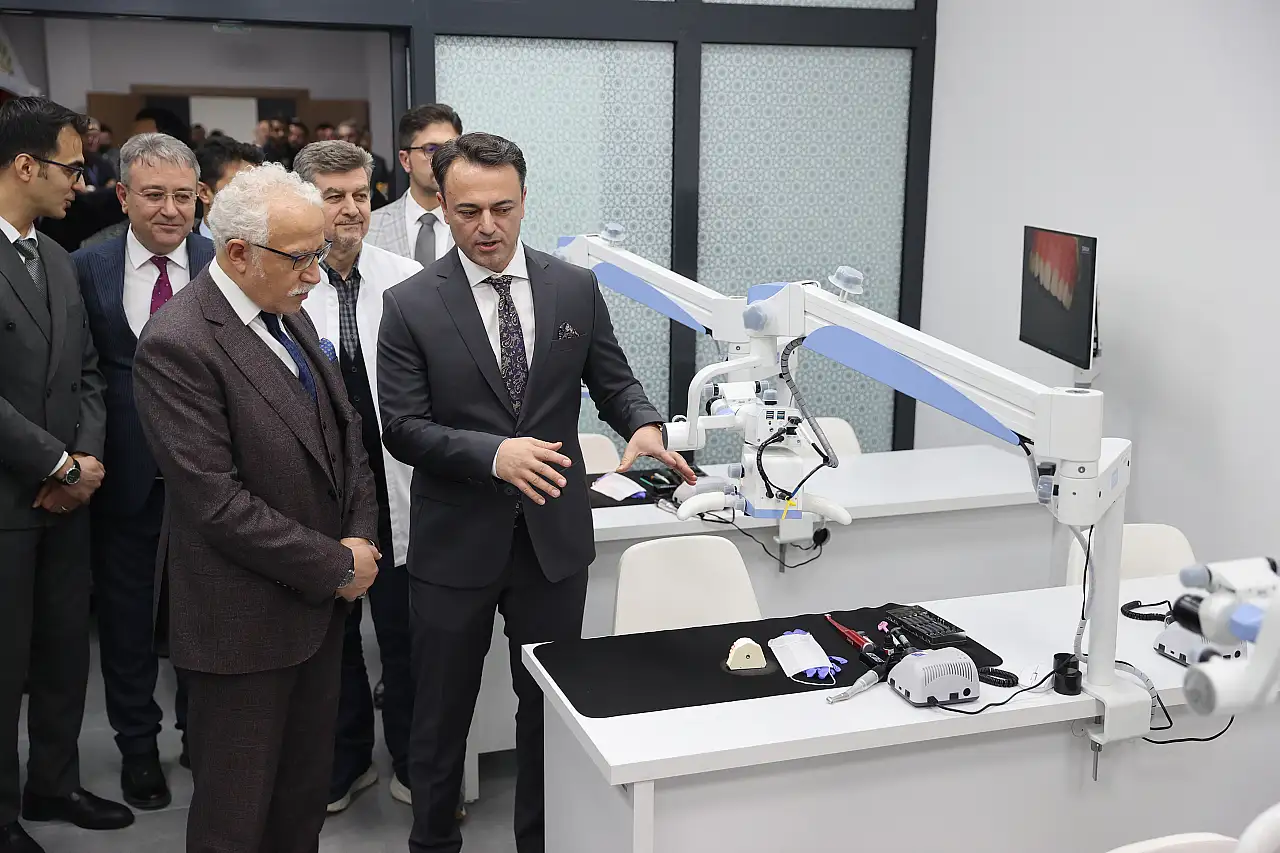 Konya'da diş hekimliğinde yeni dönem: NEÜ'de 3 kritik birim hizmete açıldı
