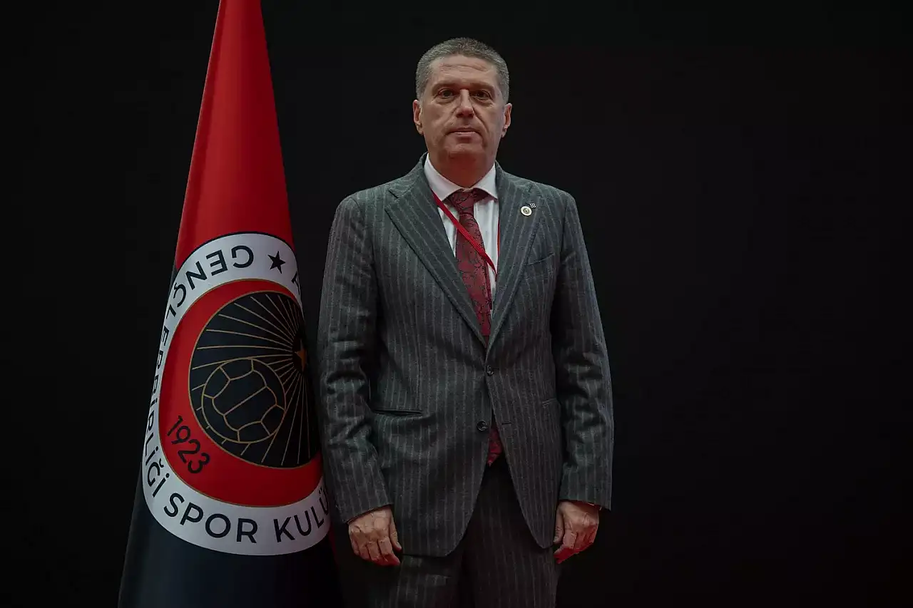 Galibiyetten sonra şoke eden karar: Volkan Demirel kazandığı maçtan sonra istifasını duyurdu!