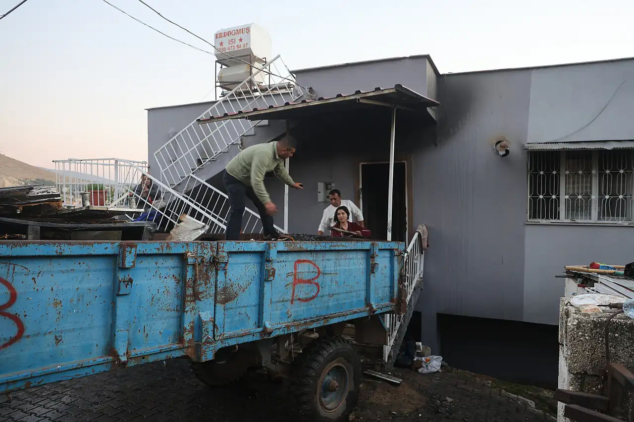 Geziden dönen aile hayatının şokunu yaşadı!