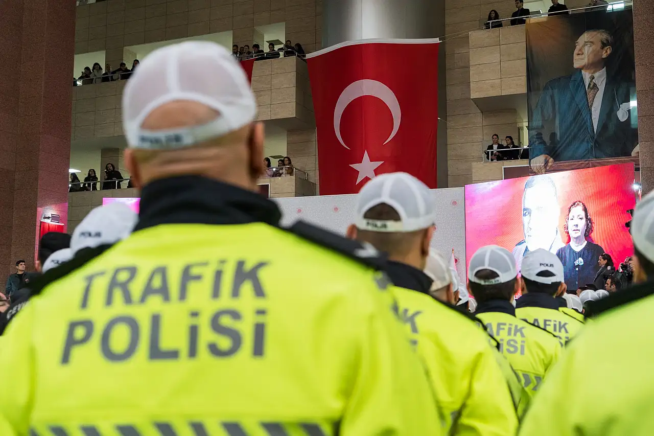 Adaletin siperleri Fethi Sekin ve Musa Can şehit düştüğü yerde karanfillerle anıldı