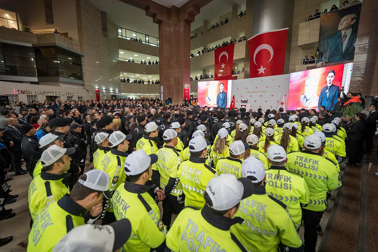 Adaletin siperleri Fethi Sekin ve Musa Can şehit düştüğü yerde karanfillerle anıldı