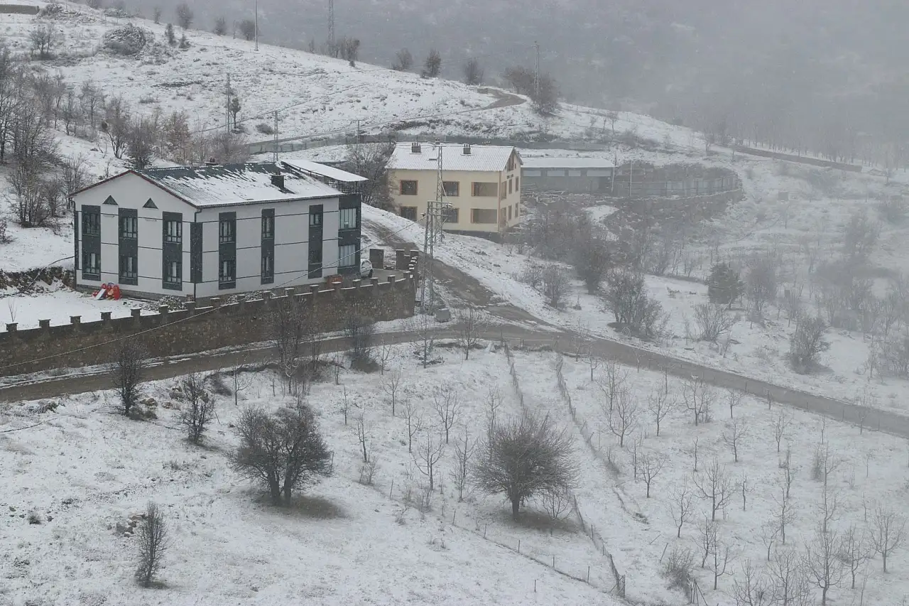 Konya'nın bu ilçesine bahar değil kış geldi!