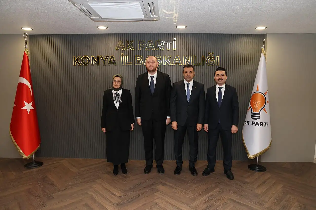 AK Parti Konya Teşkilatı iftar programında buluştu