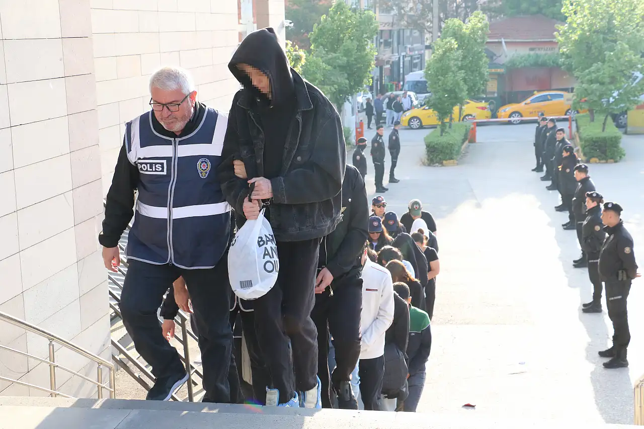 Konya'nın da yer aldığı bahis operasyonunda yeni gelişme! Tutuklamalar var