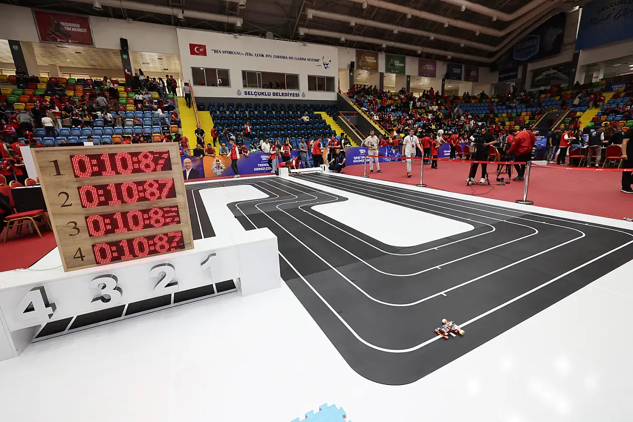 Selçuklu TEKNOSEL 2026 Teknoloji Festivali'nde ilk etap tamamlandı