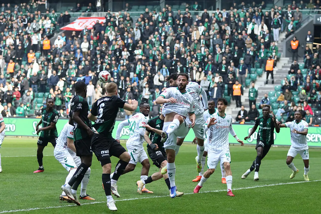 Konyaspor sezona Rizespor maçı ile başlayıp, Çorumspor maçı ile bitirecek