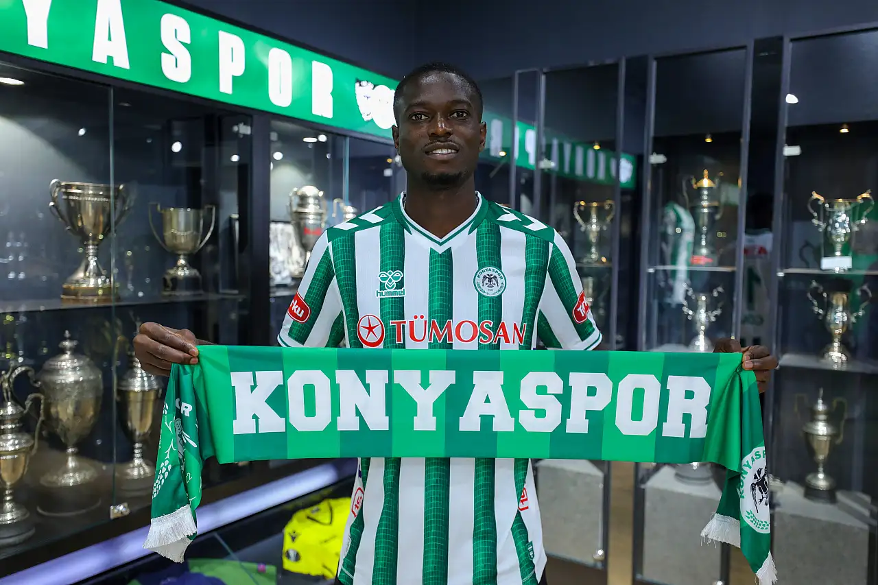 Konyaspor'da transferler soru işaretleriyle başladı: Taraftarlar lige 1 ay kala endişeli