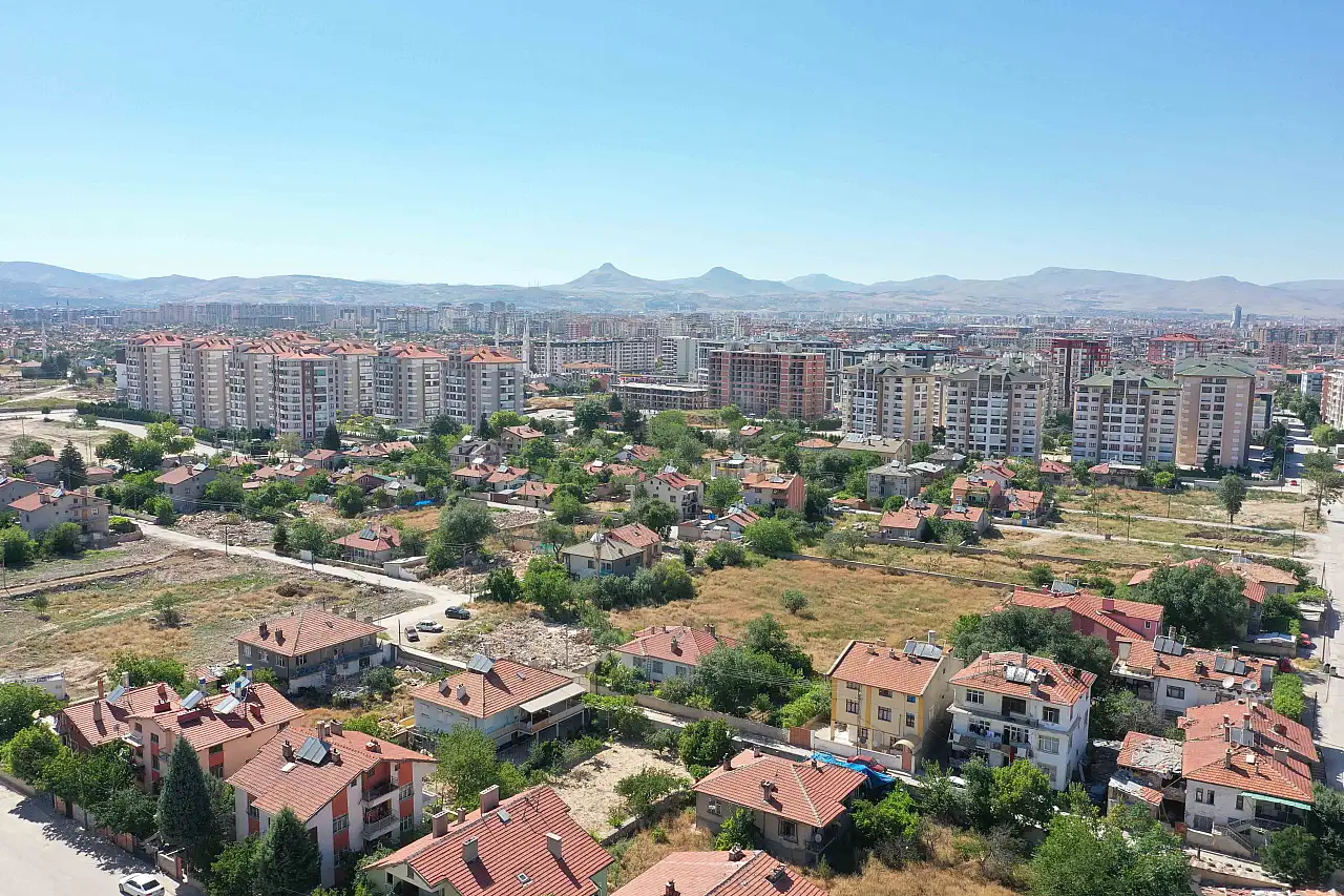 Konya'da eski yapılar tarihe karışıyor! 3,2 milyon metrekarelik alan yeniden şekilleniyor