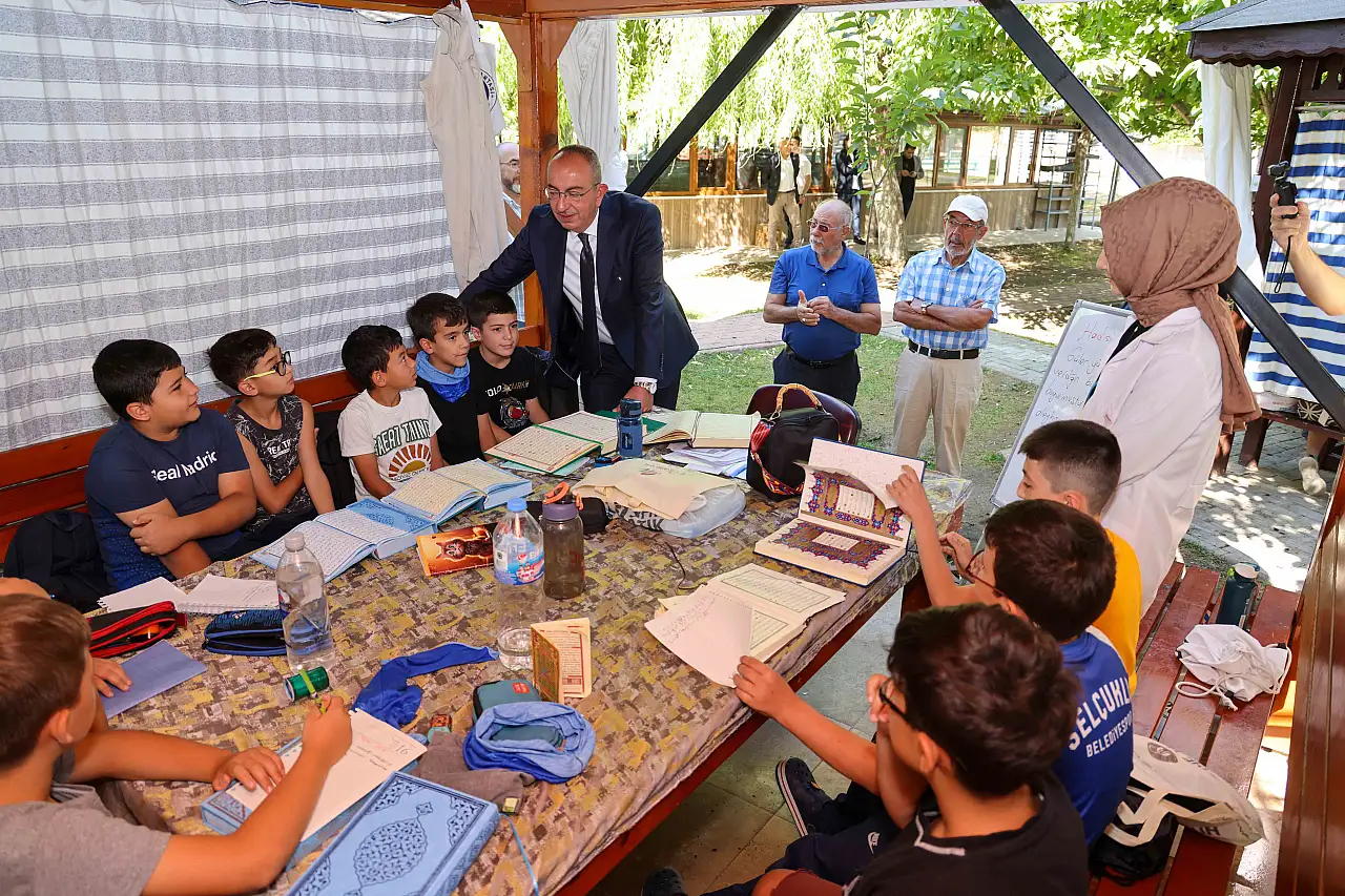 Konya'da bin 50 çocuğa 20 yıllık tecrübeyle yaz eğitimi