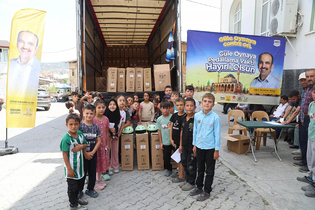 Konya'da 13 bin çocuğa bisiklet sevinci