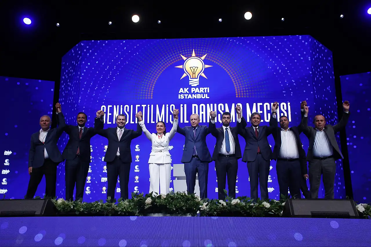 Eren Ali Bingöl kimdir nerelidir? Eren Ali Bingöl'ün babası nereli? Eren Ali Bingöl Alevi mi? Eren Ali Bingöl memleketi neresi?