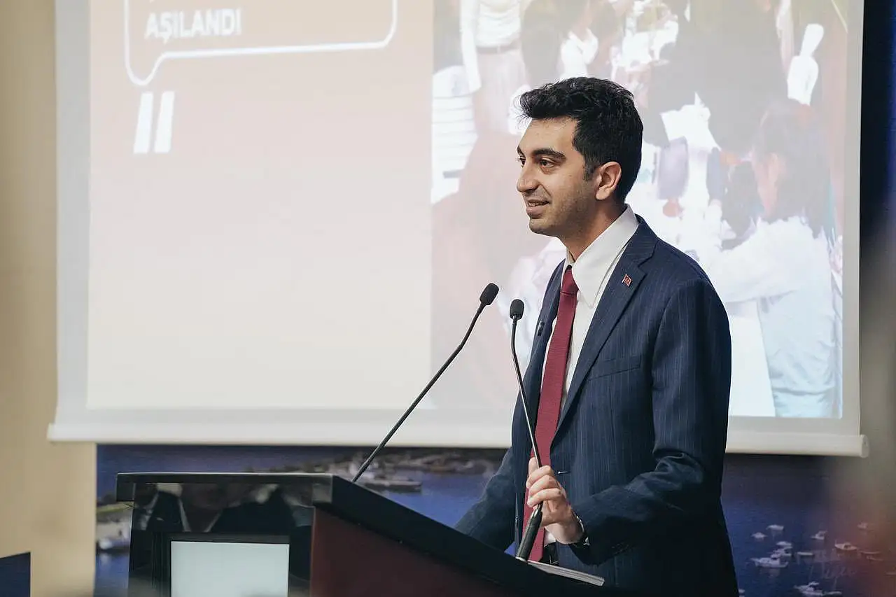 Eren Ali Bingöl kimdir nerelidir? Eren Ali Bingöl'ün babası nereli? Eren Ali Bingöl Alevi mi? Eren Ali Bingöl memleketi neresi?