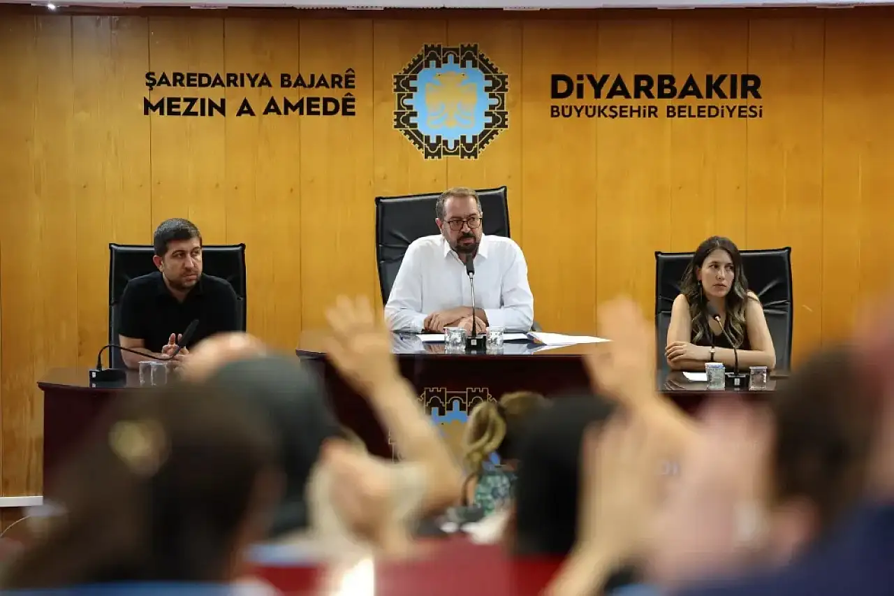 Evin Yelboğa kimdir? Evin Yelboğa Diyarbakır'daki görevi nedir? Evin Yelboğa nereli?