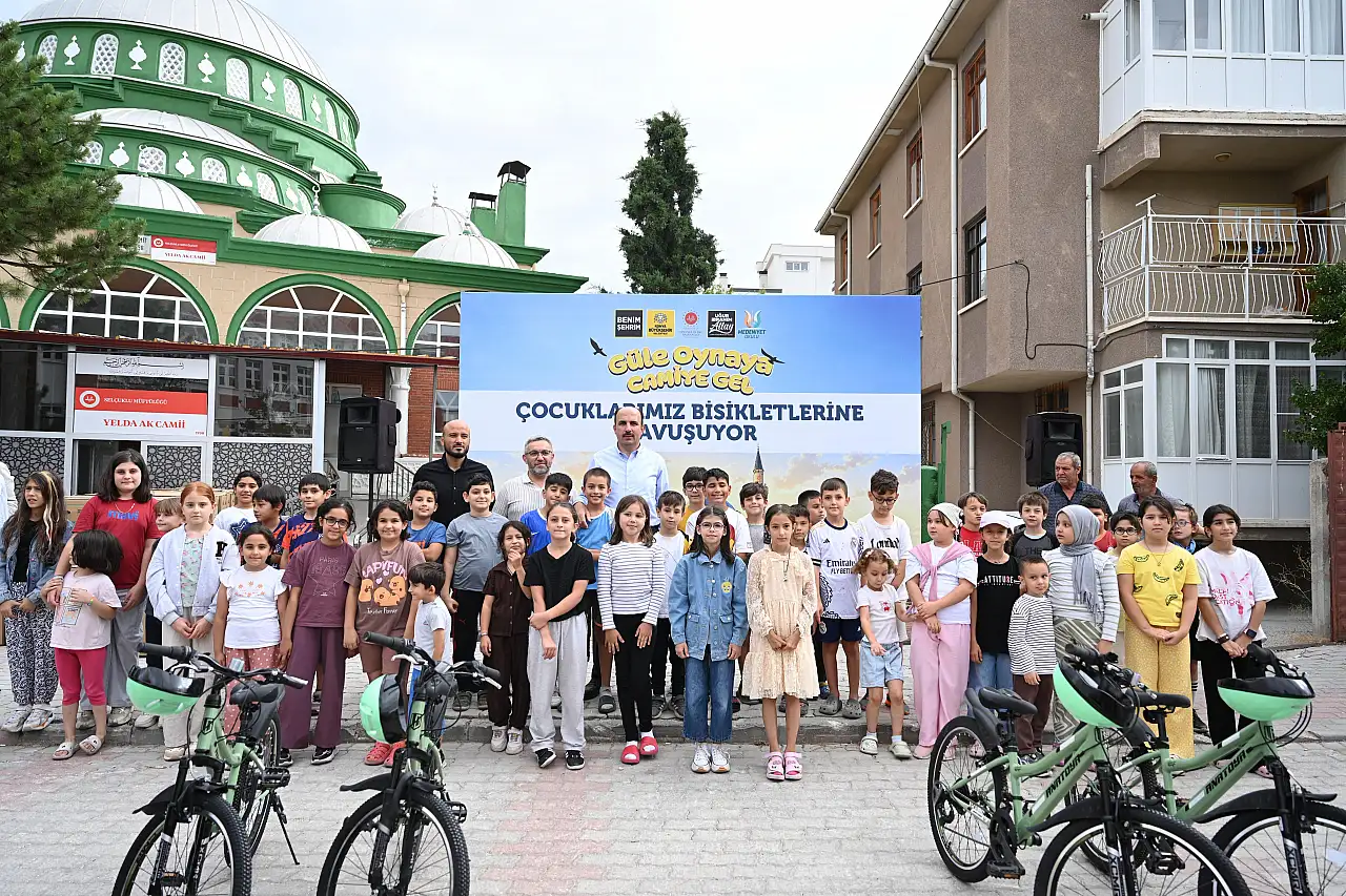 Konya'da 40 günlük sabah namazı maratonu sona erdi! Çocuklar bisikletlerine kavuştu