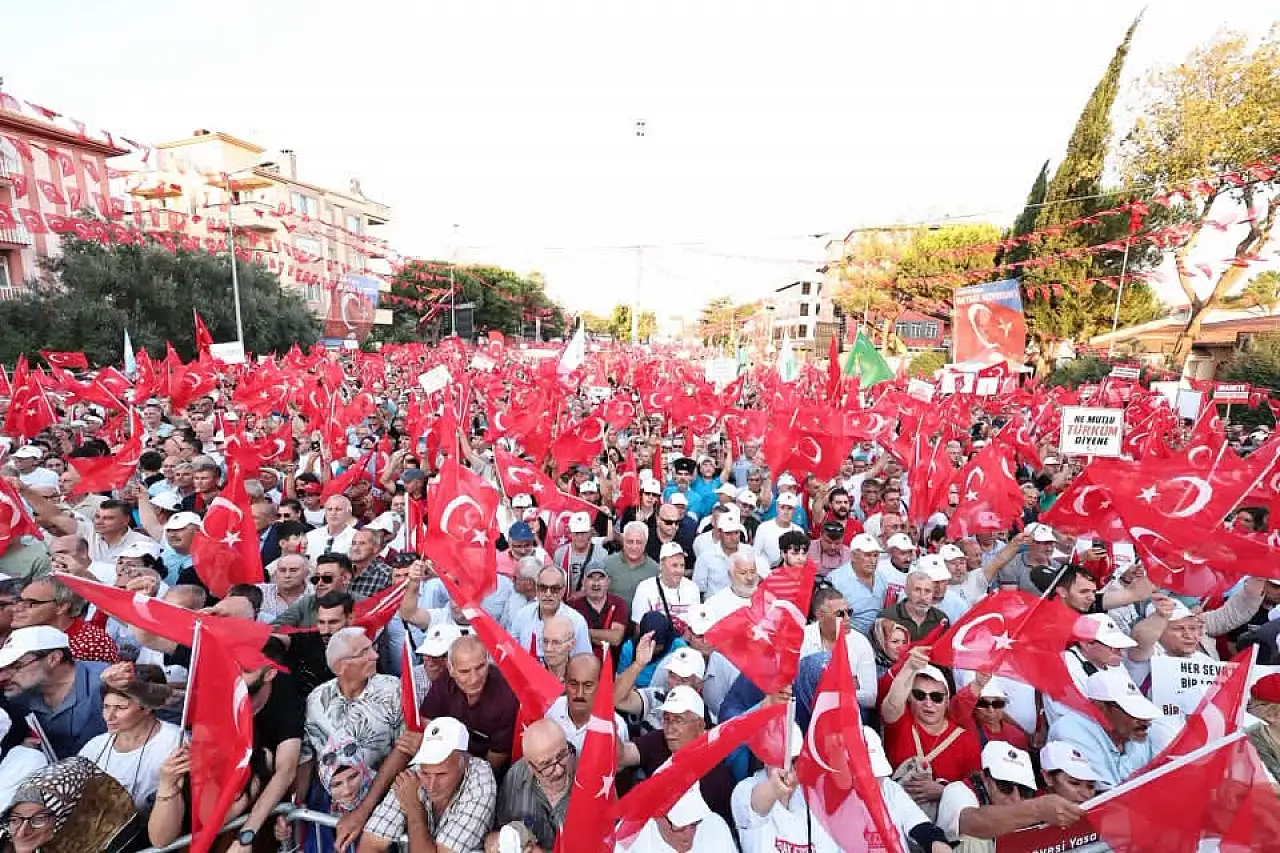 İYİ Parti Konya'dan Balıkesir'deki 'Bayrak Açıyorum' mitingine destek
