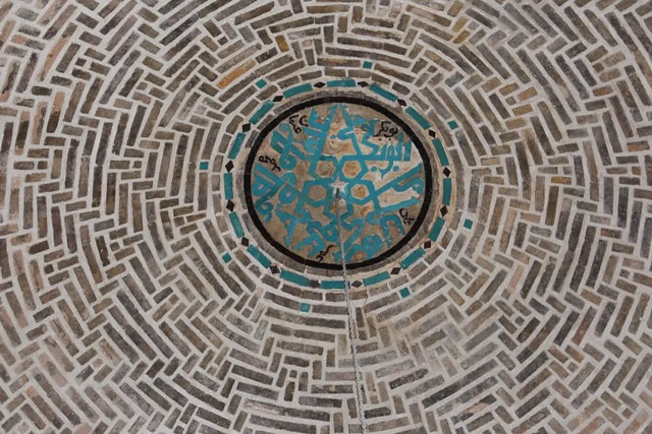 Konya'da her gün önünden geçiliyor ama kimse bu gizemi bilmiyor!