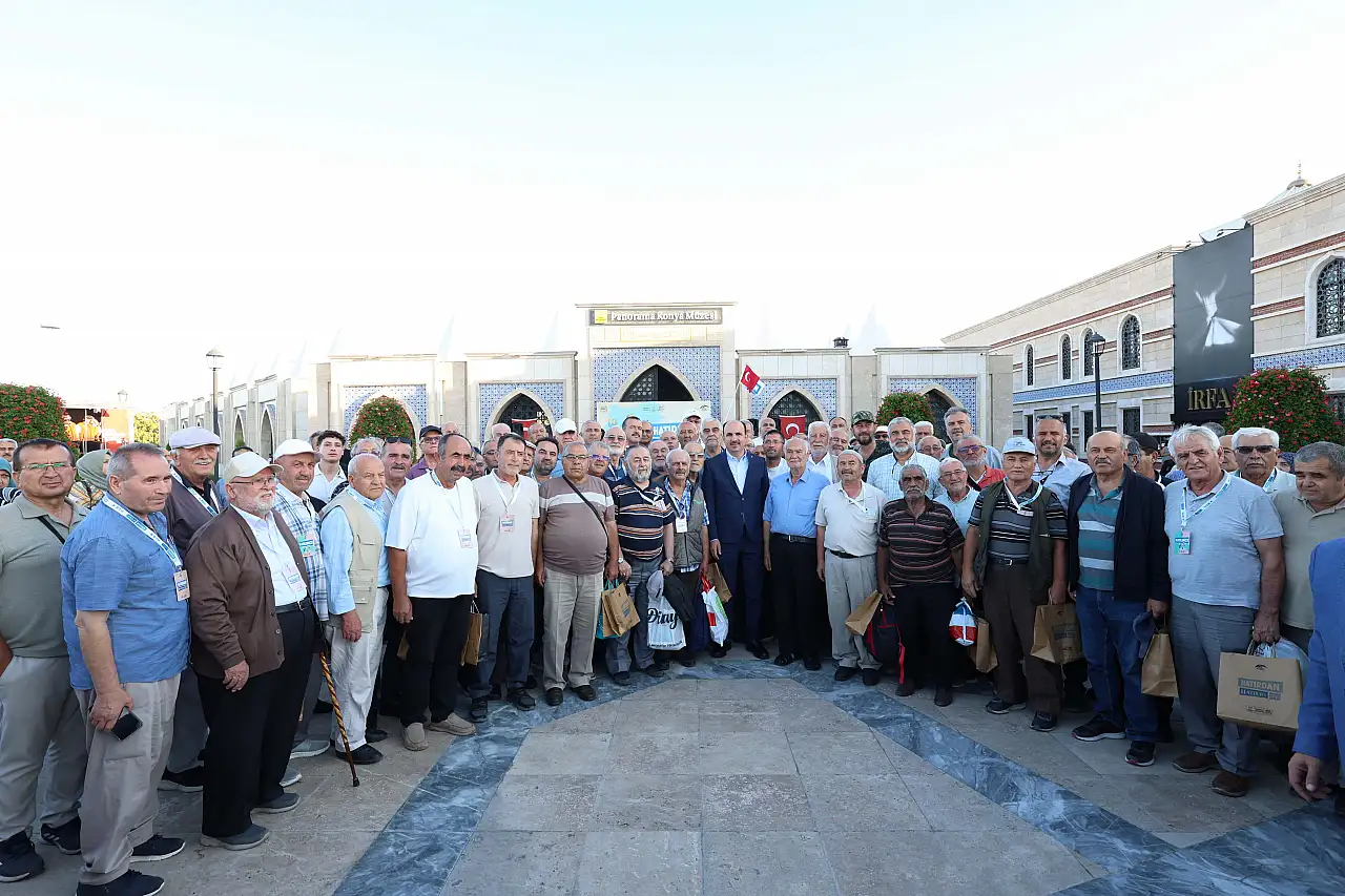 Konya'da emeklilere özel proje tamamlandı: 10 bin kişi şehri yeniden keşfetti