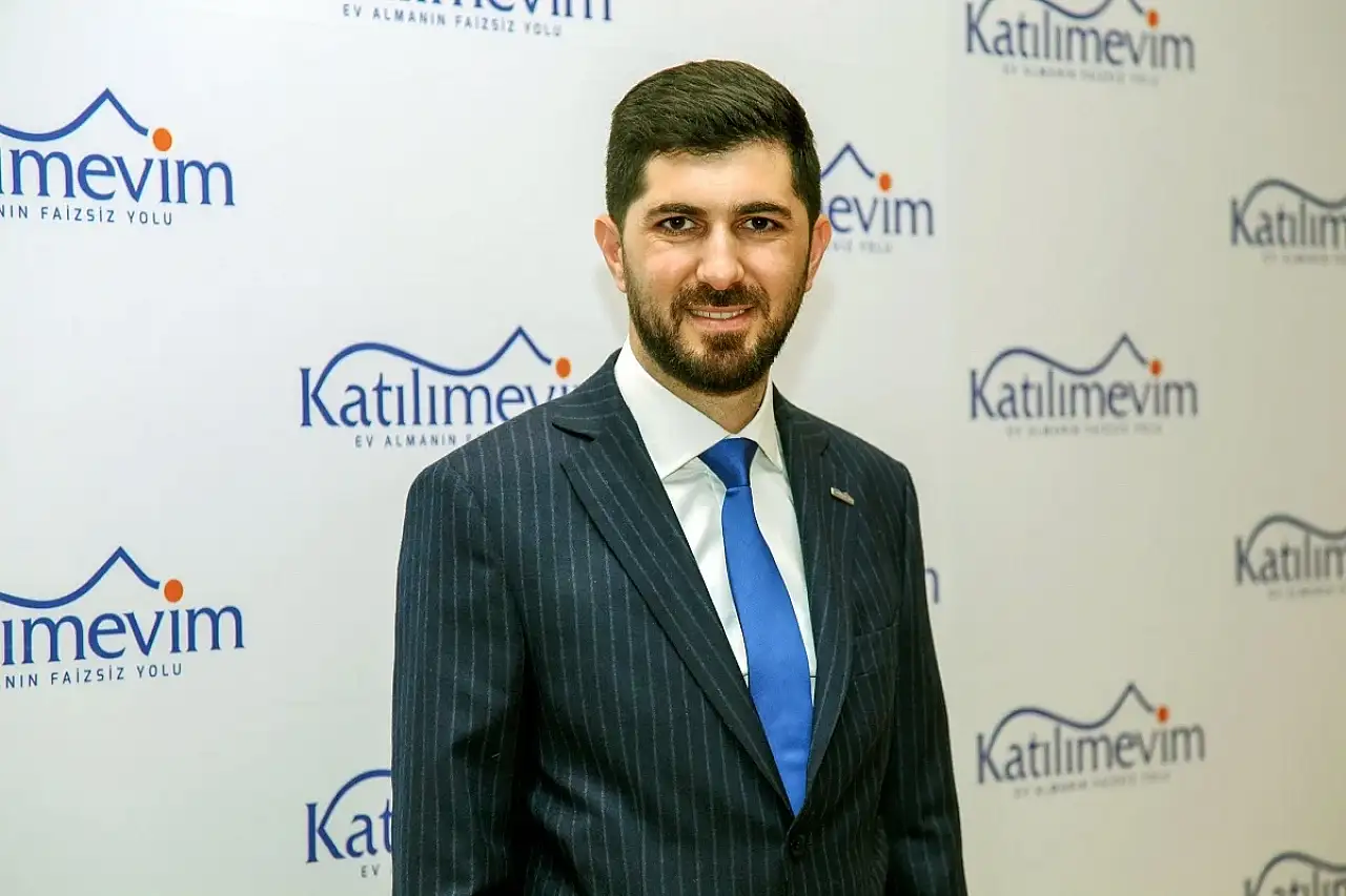 Serdar Turhan kimdir? Kaç yaşında? Serdar Turhan'ın serveti ne kadar? Pusula Holding kimin? Satıldı mı?