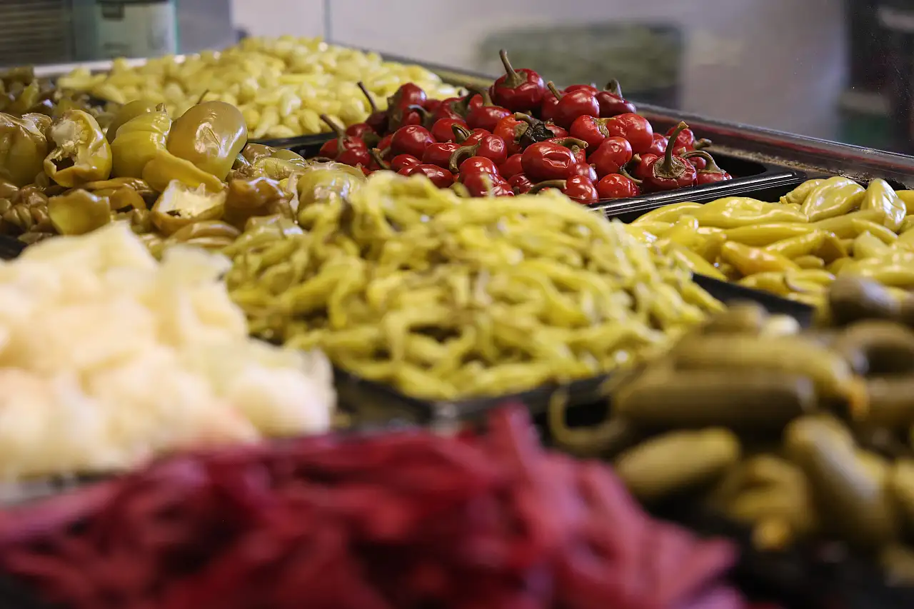 Sirkeyi de limonu da unutun! Konya'da eski usulle turşu böyle kuruluyor