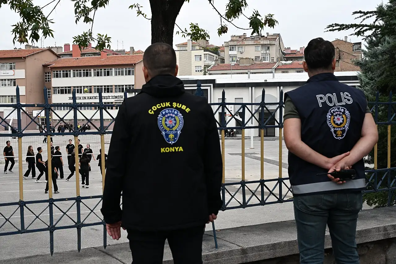 Konya'da öğrencilerin güvenliği için düğmeye basıldı! 9 kişi yakalandı