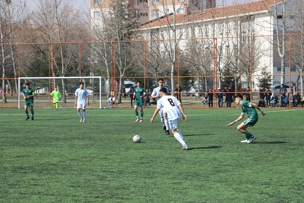 Konya'da amatör futbolun saha çilesine çifte müjde! ASKF'nin çağrısı karşılık buldu
