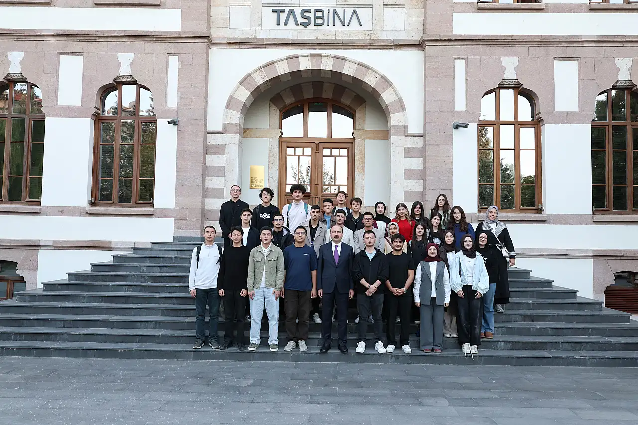 Konya'dan Balkanlara uzanan yolculuk! Başkan Altay, Genç Seyyah öğrencileriyle buluştu