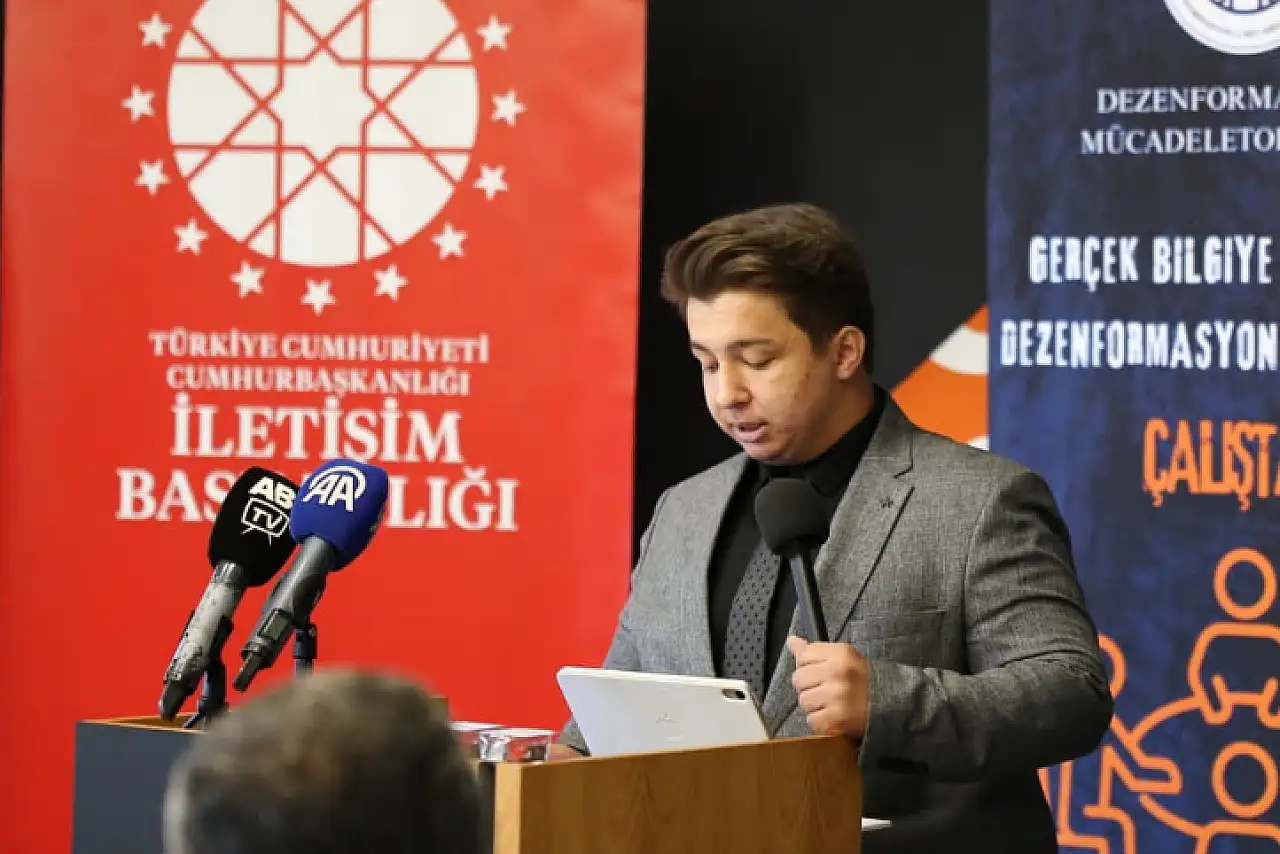 Konya'da dezenformasyonla mücadele için panel düzenlendi!