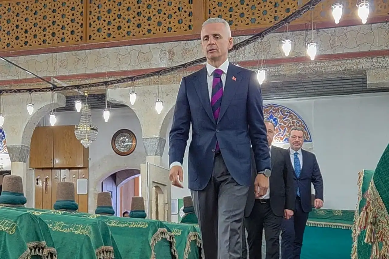 Konya'da sürecek Mevlana'yı anma etkinliklerinin ilk adımı Karaman'da atılacak